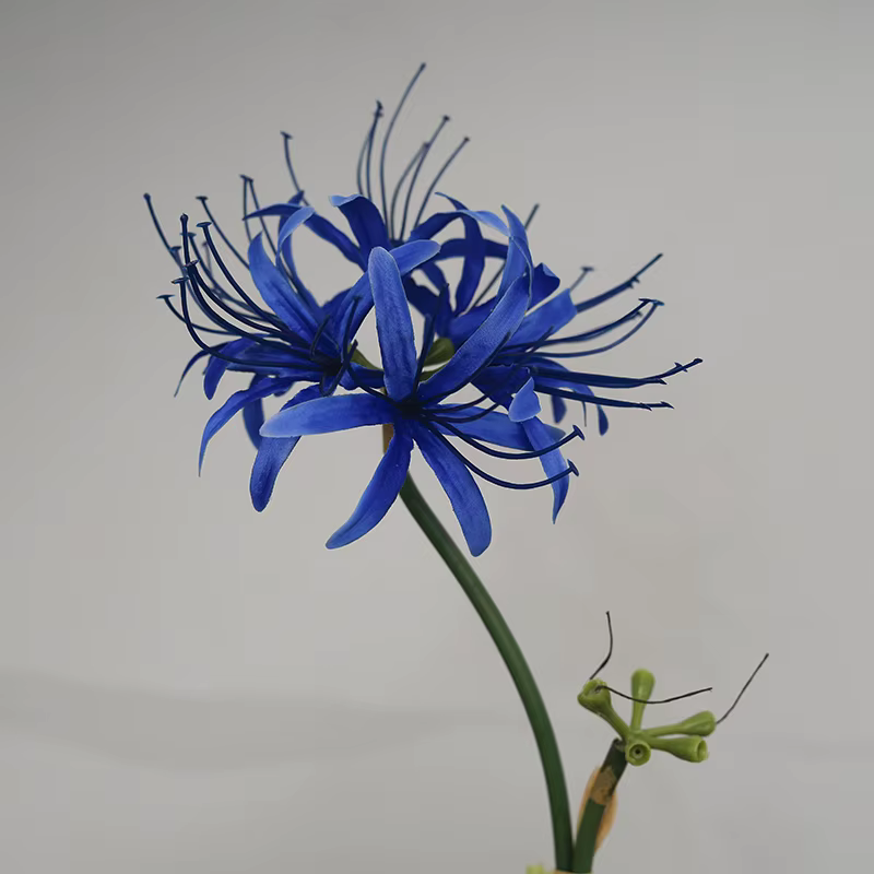 Fleurs artificielles en soie de lys d'araignée rouge, avec longue tige, décoration de Table pour la 