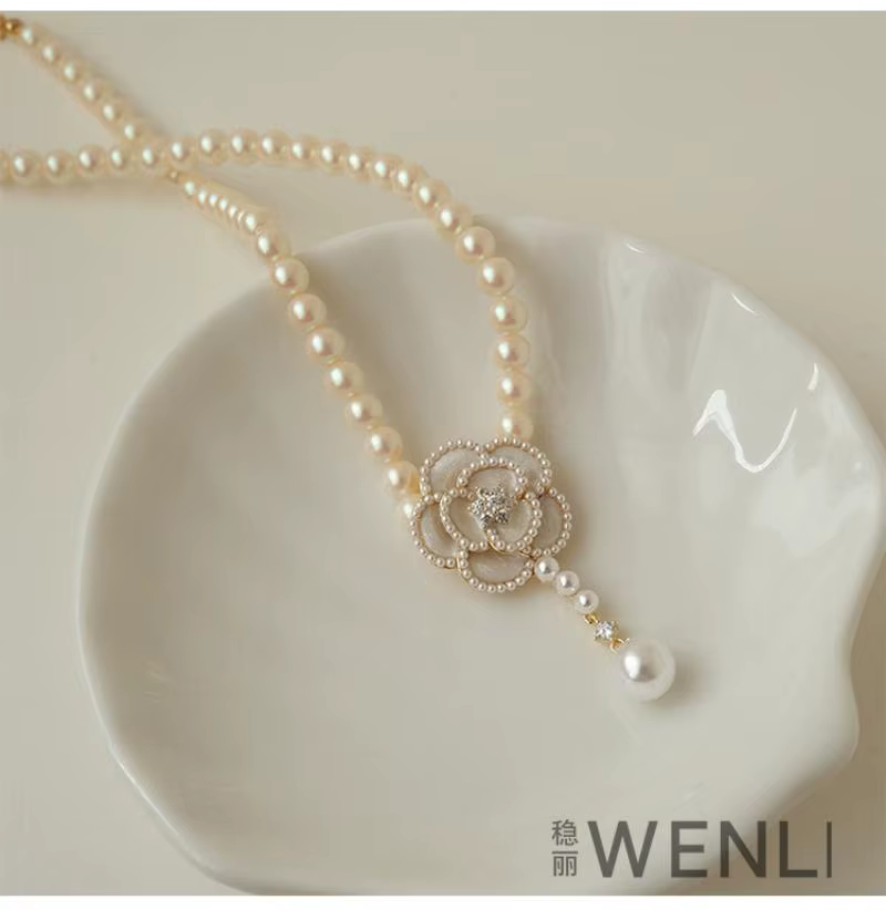 Collier classique avec pendentif en forme de fleur de camélia pour femmes, ras du cou, élégant, à la