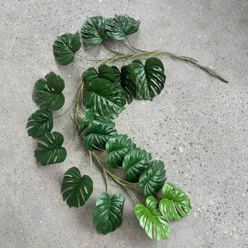 Plantes vertes artificielles en plastique, feuilles de Monstera, lianes florales, décoration de salo