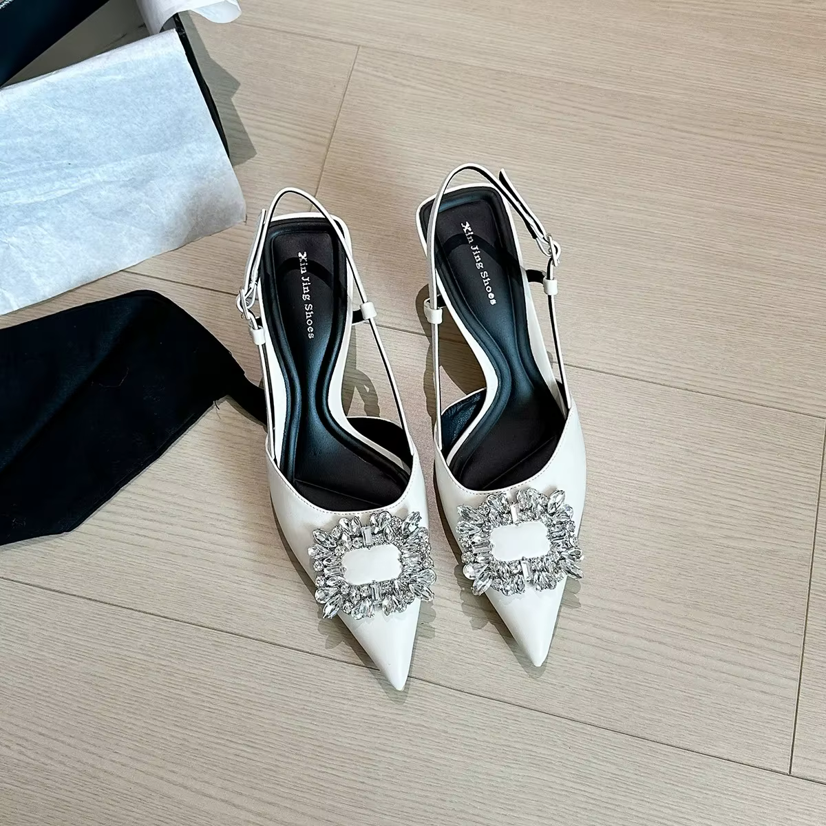 Sandales à talons fins pour femmes, style féerique, ornées de fleurs et de strass, à bout pointu, él