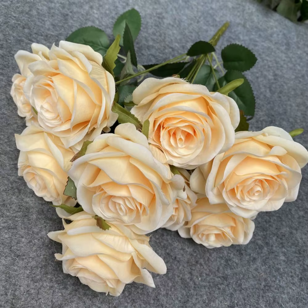 Arrangement floral, 9 têtes de roses, art floral, fleurs artificielles en soie, fleurs de rose flexi