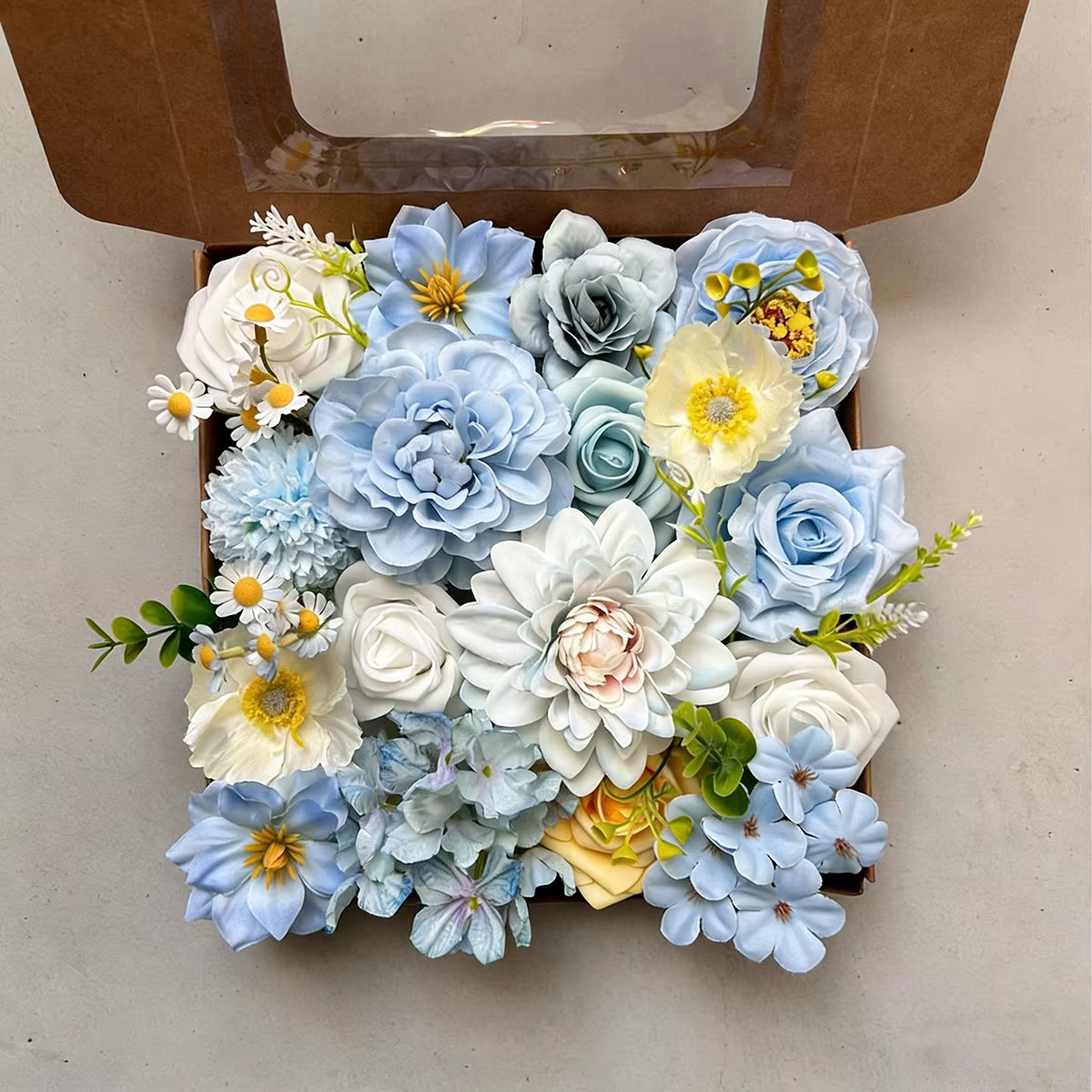 YeeNanee – Boîte de fleurs artificielles bleu océan avec tiges pour bouquets de mariage DIY, décorat