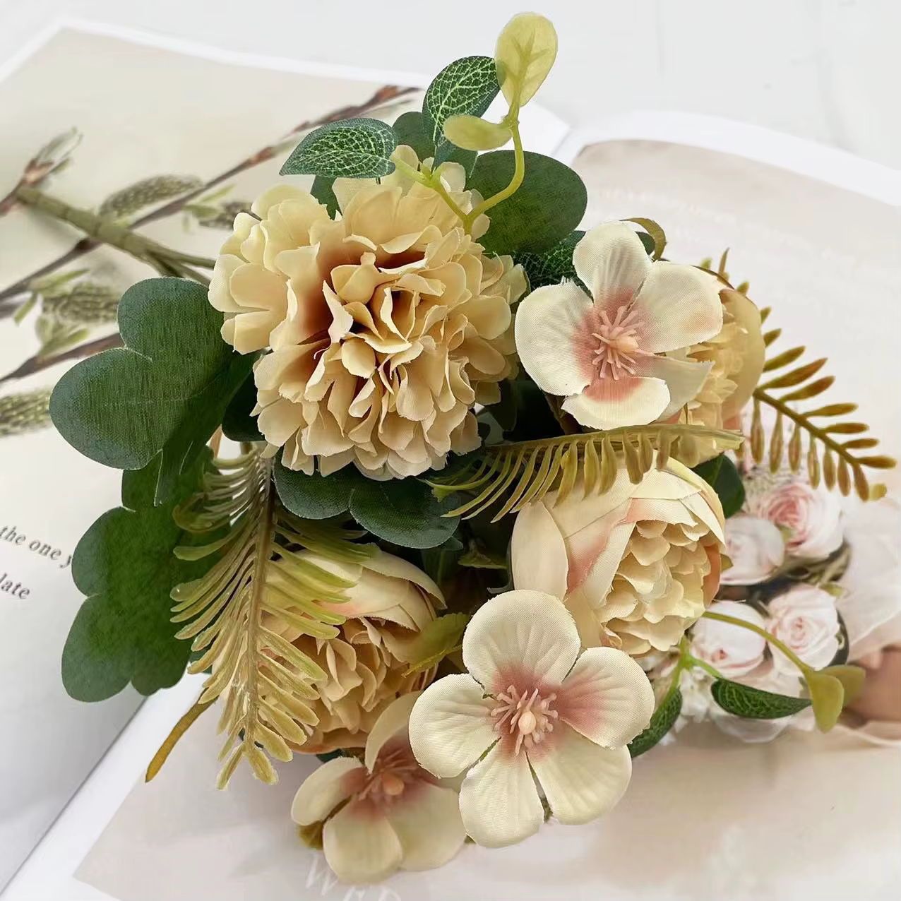 Grandes roses de thé artificielles en soie, fausses hortensia, pour un bouquet, pour un cadeau de sa