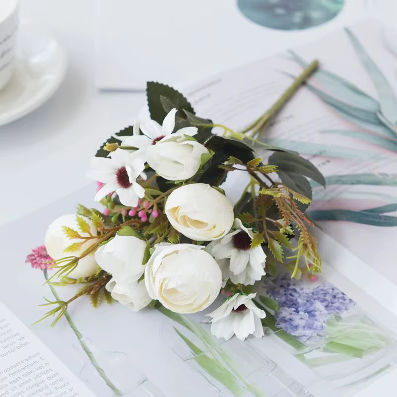 Fleurs artificielles en soie, vase, guirlande de table pour la maison, décorations de fête, bouquets