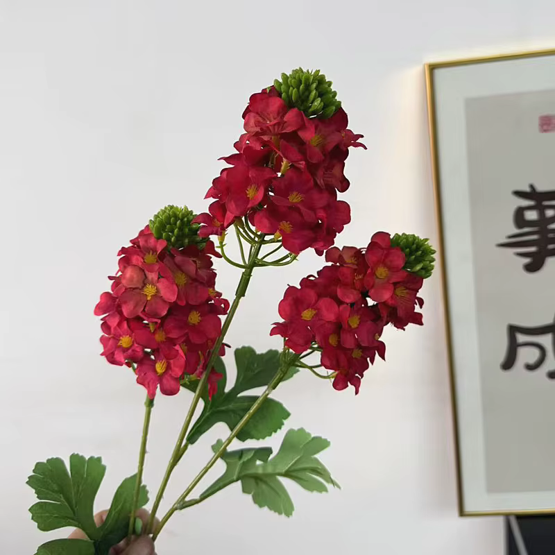 Une branche de fleur d'hortensia artificielle trois têtes Hortensia pour mariage Cneterpieces partie