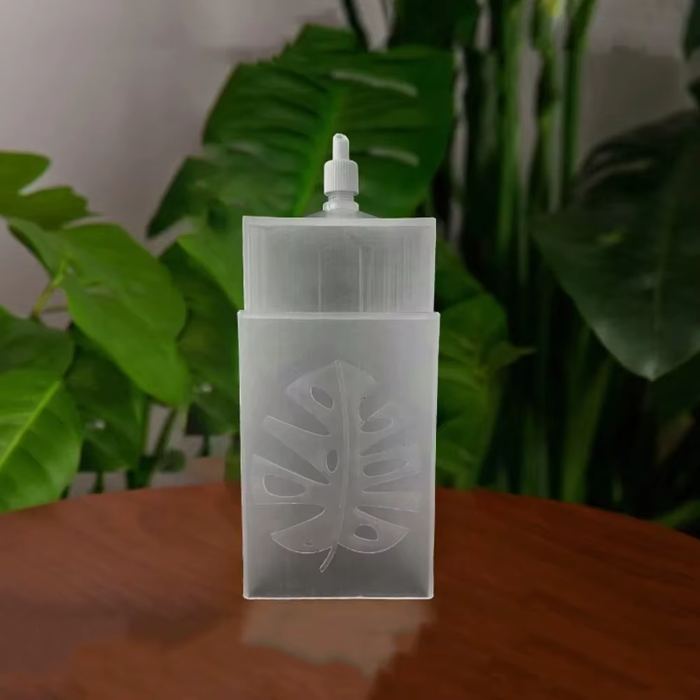 Support de croissance pour plantes grimpantes en plastique en forme de D, auto-arrosant, avec débit