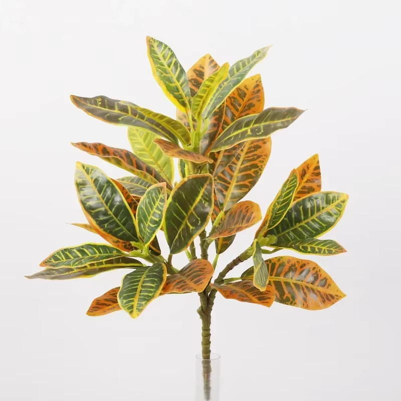 Plantes vertes en bois artificielles changeantes de documents, feuilles en plastique, bouquet de pla