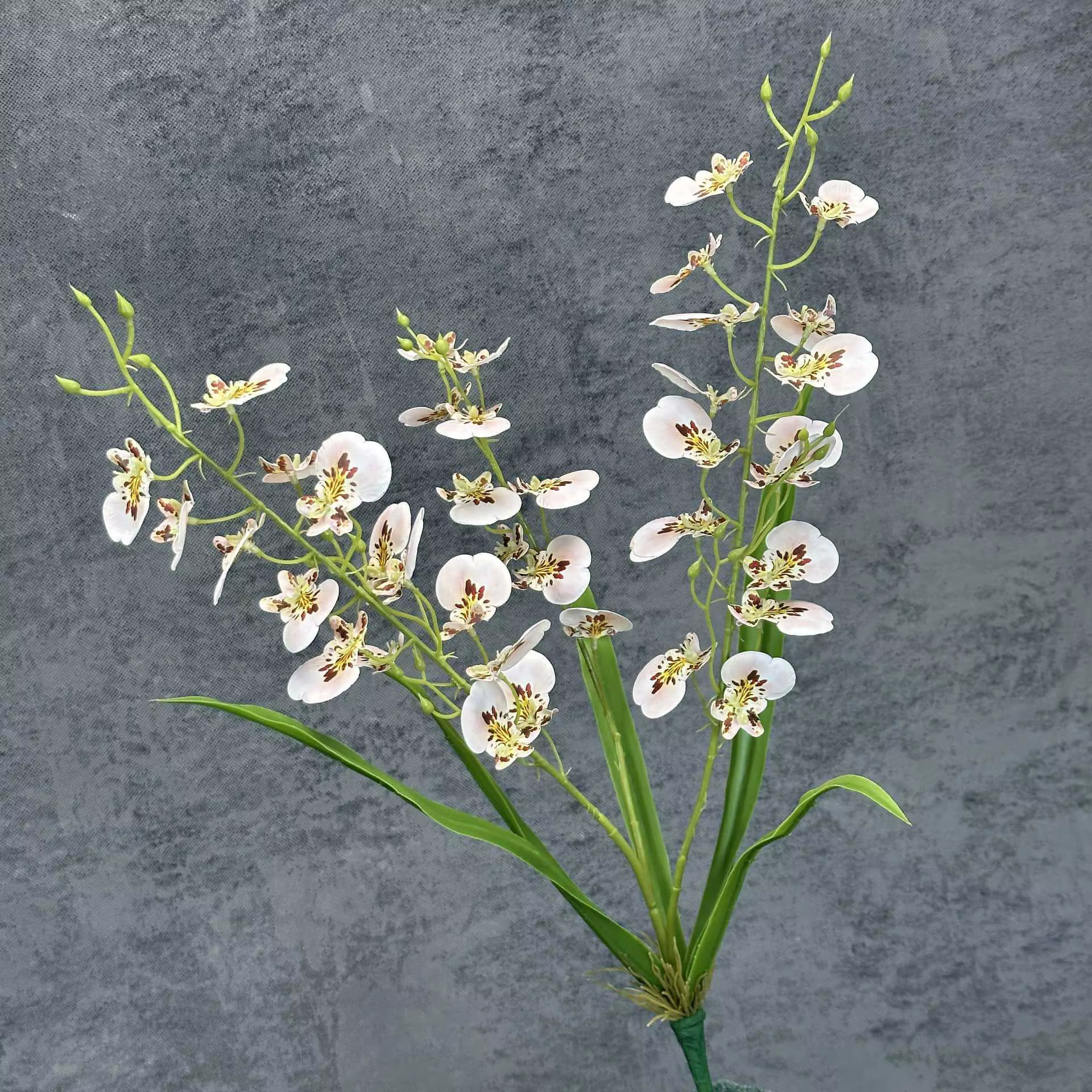 2pcs Bouquet de fleurs Oncidium artificielles Trois fourches Plante Oncidium au toucher réel pour dé