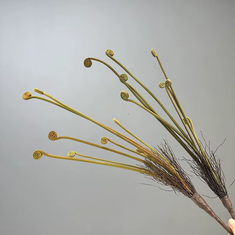 Nouvelles plantes artificielles de germes de fougère floquées pour la maison décor de Table de maria