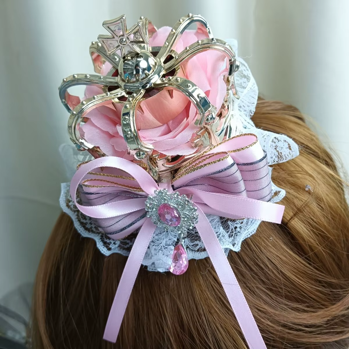 Couronne de fleurs de roses croisées pour filles, avec ruban à nœud, pince à cheveux, couvre-chef de