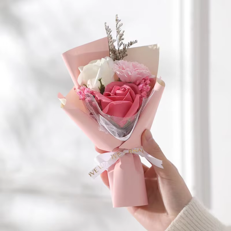 Mini fleurs artificielles souvenir, adaptées aux mariages, la Saint-Valentin, la fête des mères, les