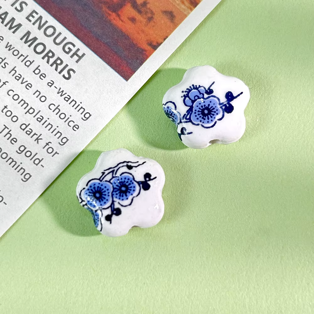 Fleurs en porcelaine peintes à la main, 2 pièces, tulipe de saule rose bleu et perles de prune pour 