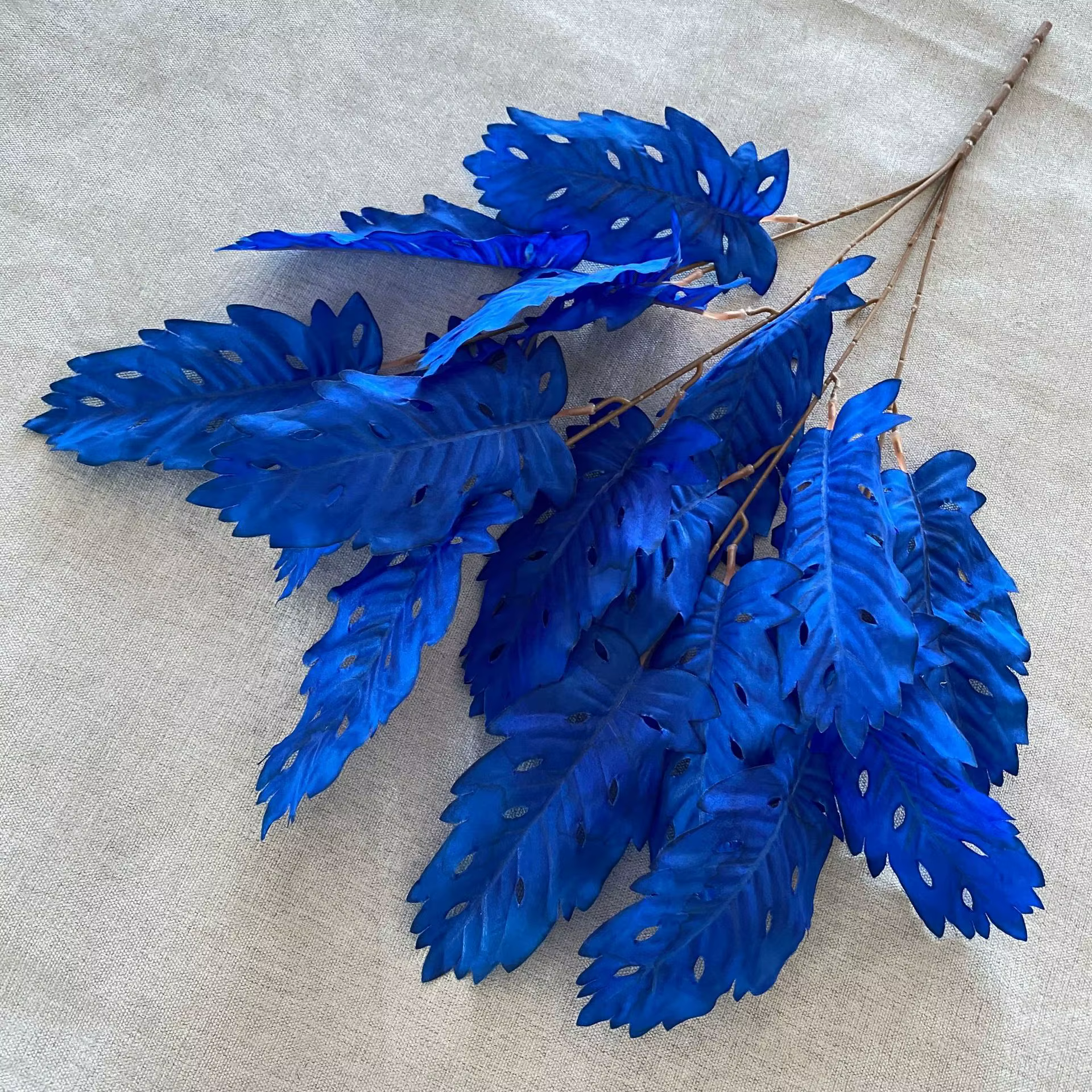 Plantes artificielles feuilles de soie bleu décoration de mariage Arrangement floral Bouquet INS pop