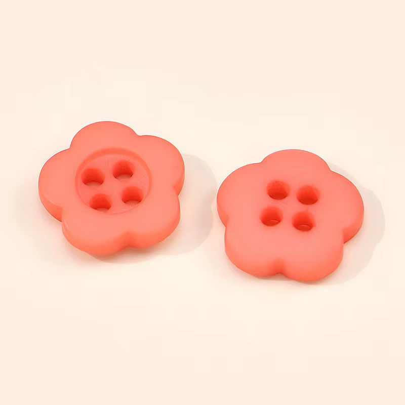 20 pièces/sac créatif fleur de prunier en forme de quatre yeux bouton coloré bricolage couleur bonbo