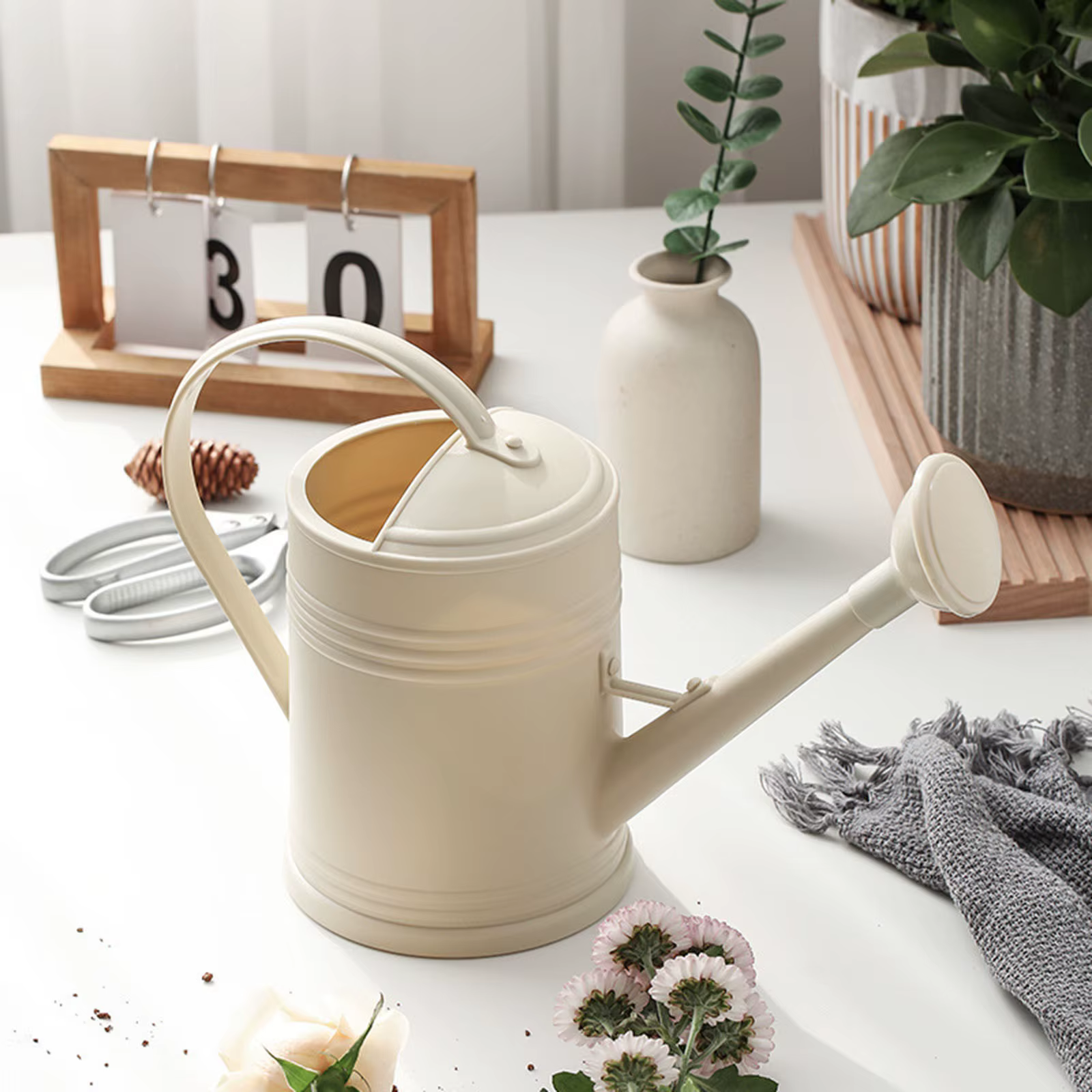 Arrosoir accessoires d'outils de jardinage avec poignée arrose légère plantes arroseur pour la décoration de Pots d'intérieur