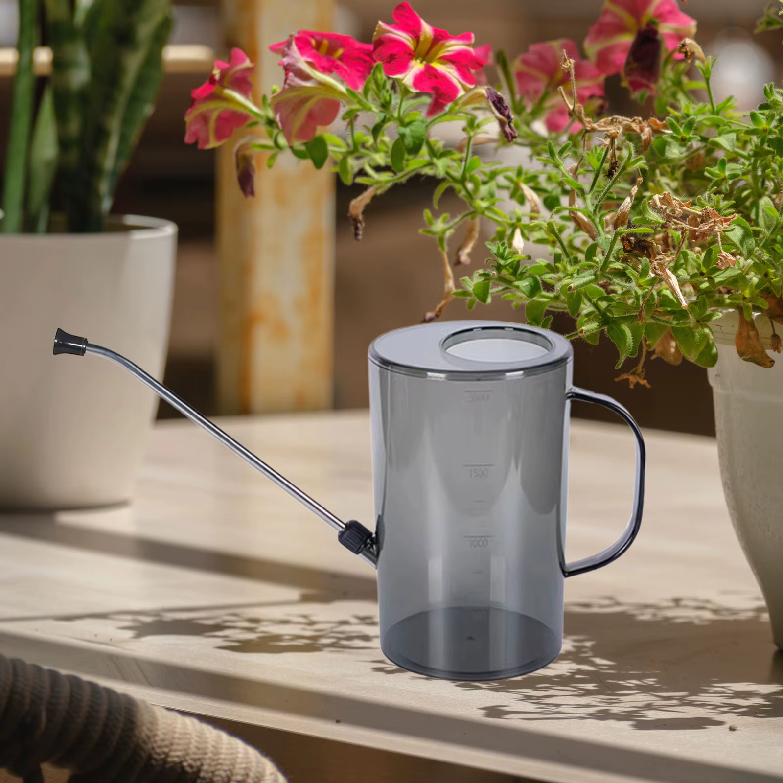 Arrosoir pratique pour fleurs