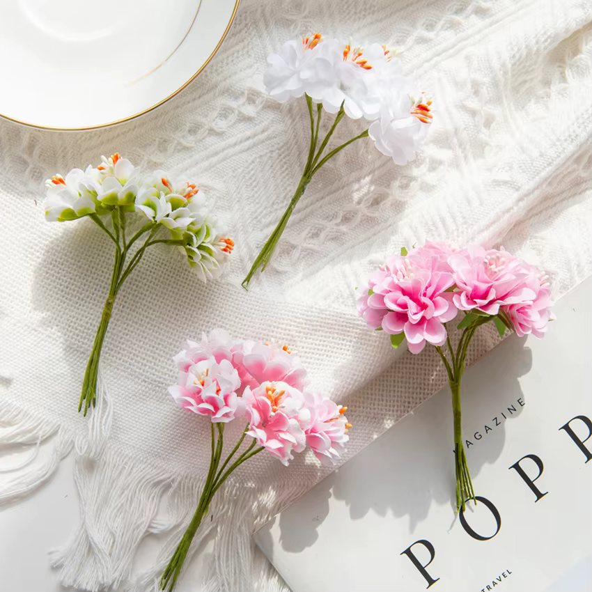 Bouquet de fleurs artificielles en soie