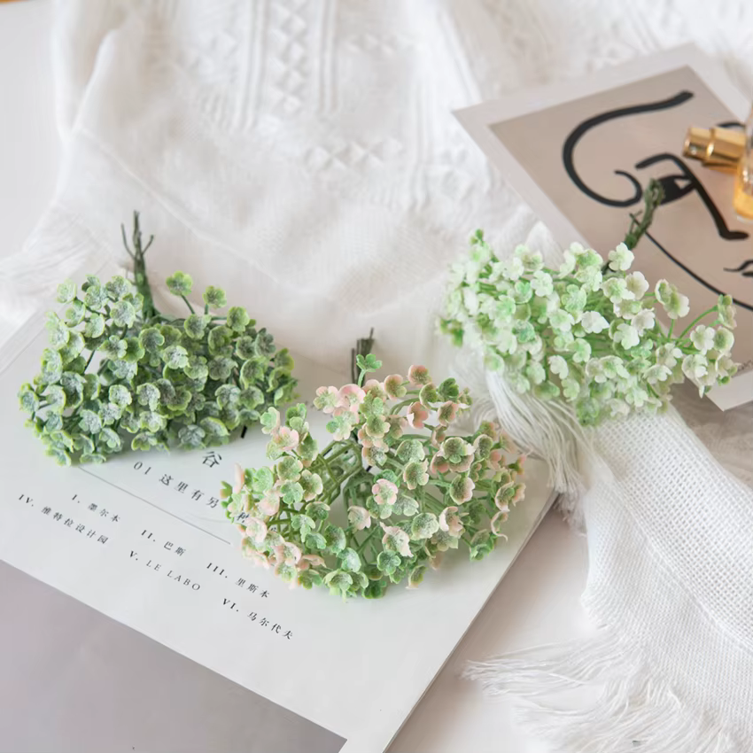 Vase de gypsophile artificiel