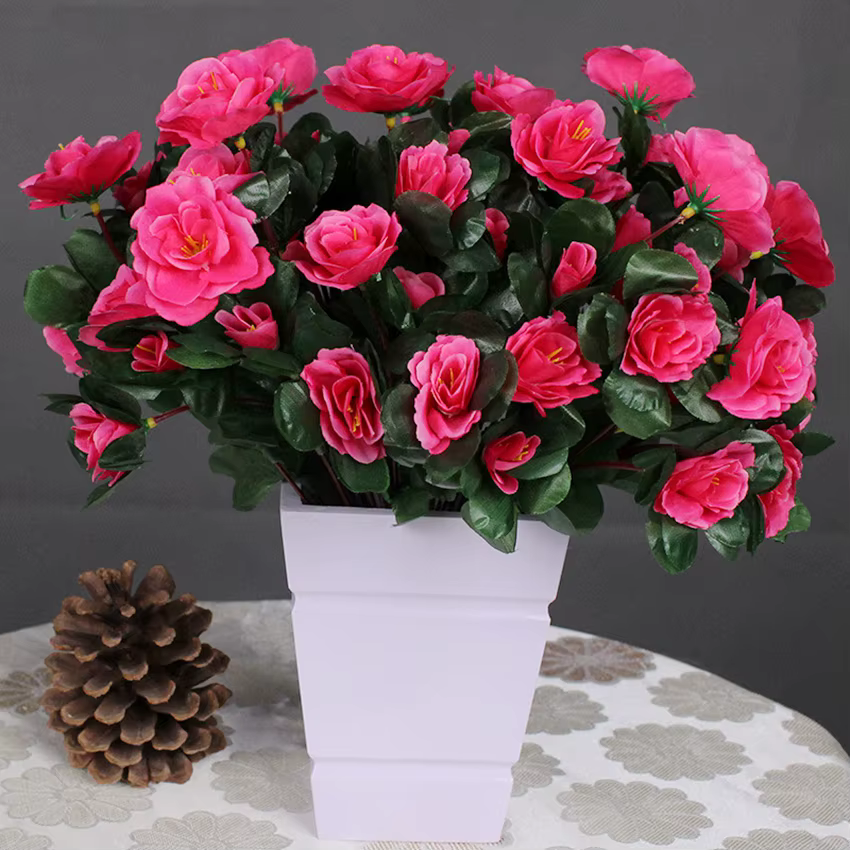 Fleurs et plantes artificielles pour la décoration extérieure du printemps