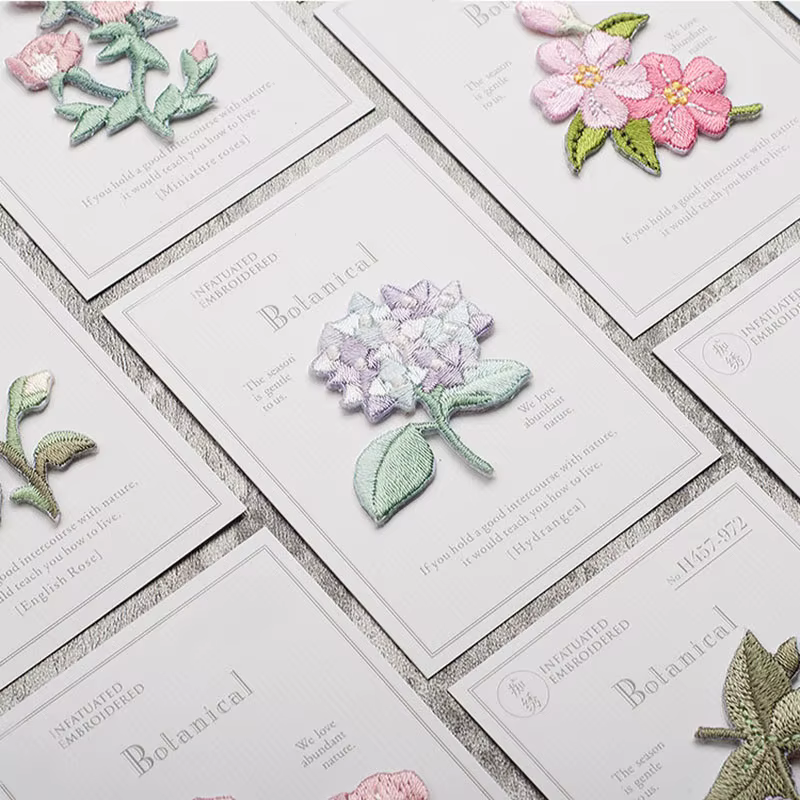Autocollants brodés de fleurs, patchs à repasser, pour vêtements