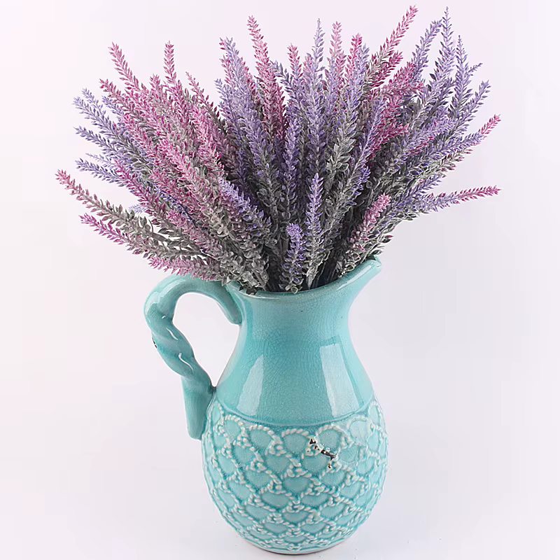 Fleur artificielle de lavande romantique