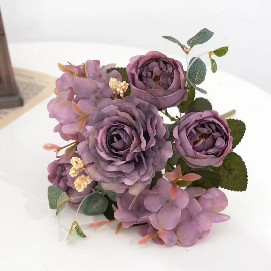 Bouquet de roses artificielles rétro en soie