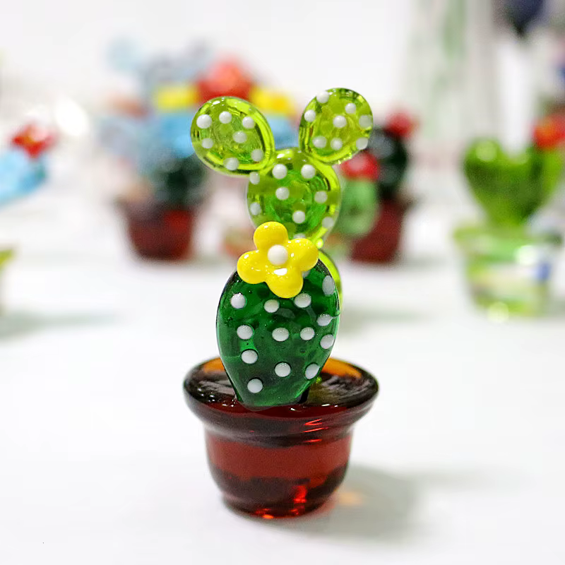 Figurines d'Auckland en verre de Murano faites à la main