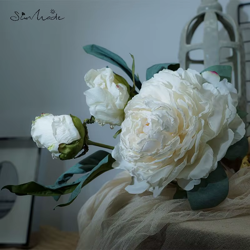 Grandes fleurs artificielles de pivoines blanches SunMade