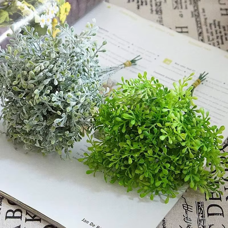 Simulation de fleur plante verte en plastique