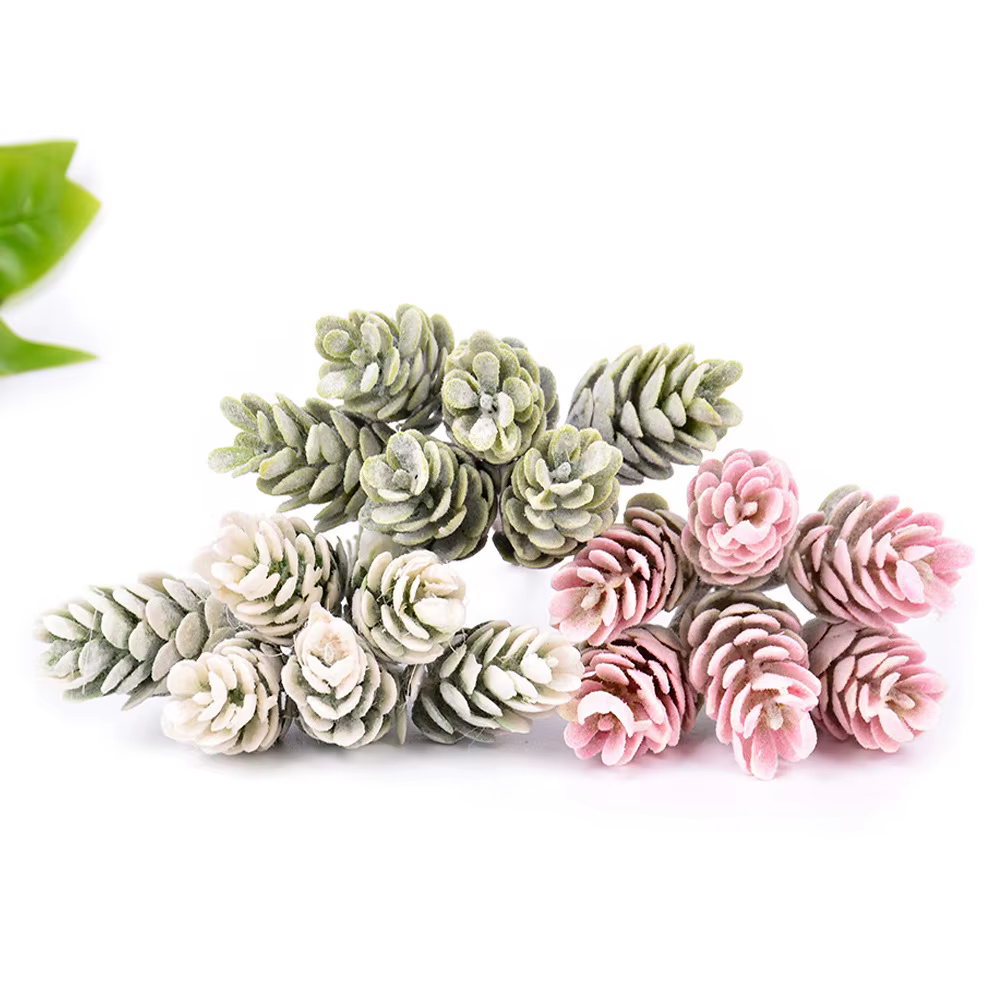 Fleurs artificielles en forme de pomme de pin