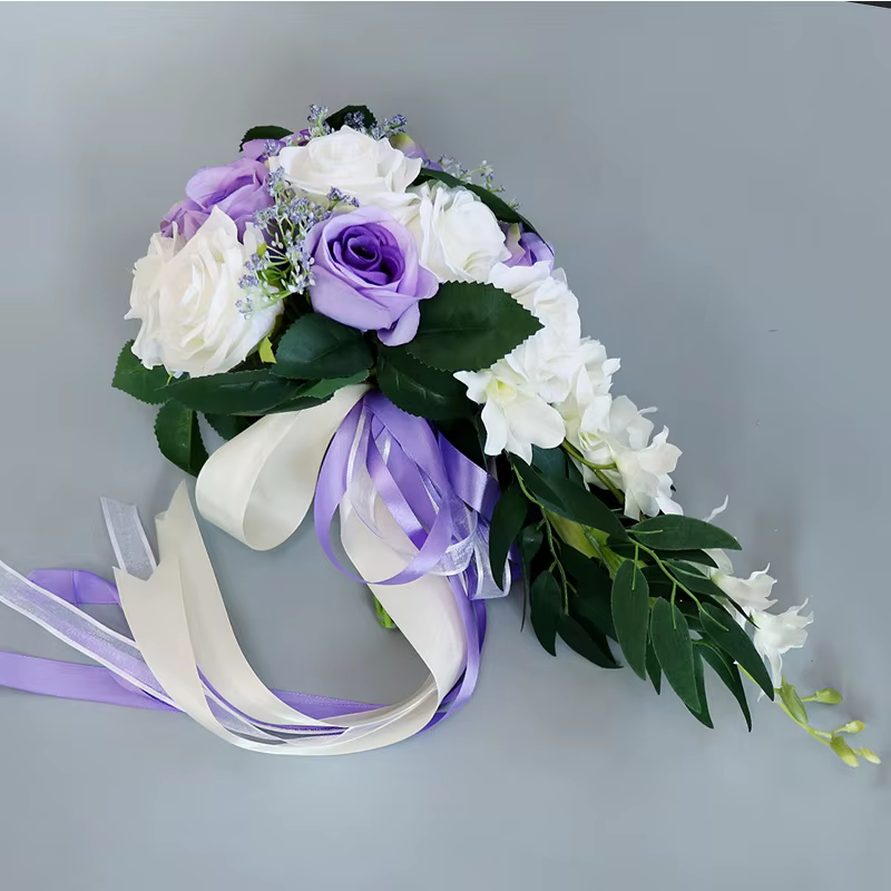 Fleur artificielle de bouquet de roses de goutte d'eau de mariée de cascade exquise