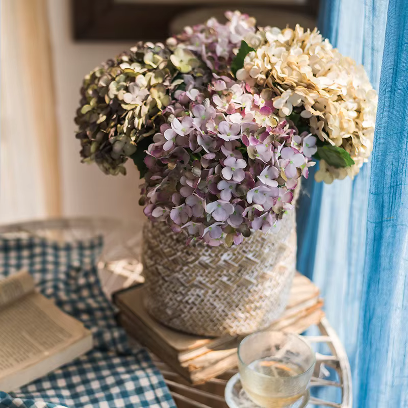 Vase d'hortensia en soie à fleurs artificielles