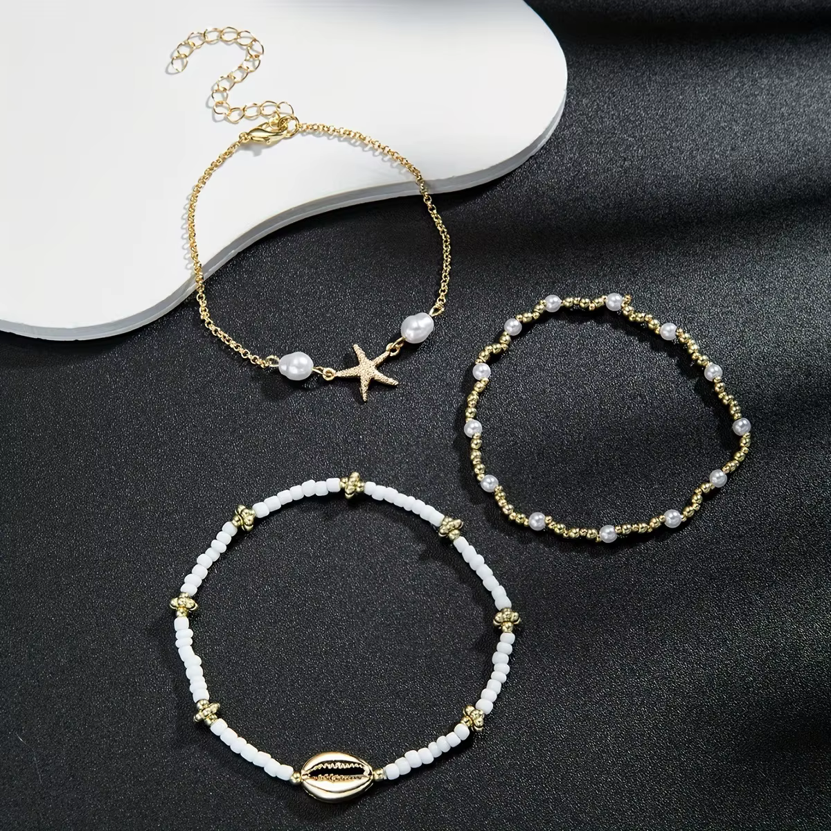 Chaînes de cheville de Style bohème pour femmes, accessoires de pied à trois couches avec perles de riz, coquillages et étoile de mer