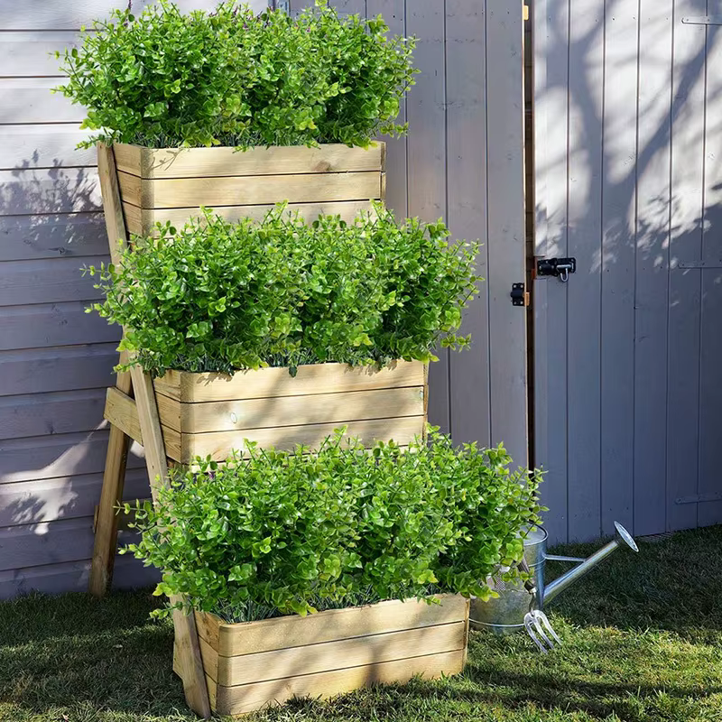 Plantes artificielles en plastique