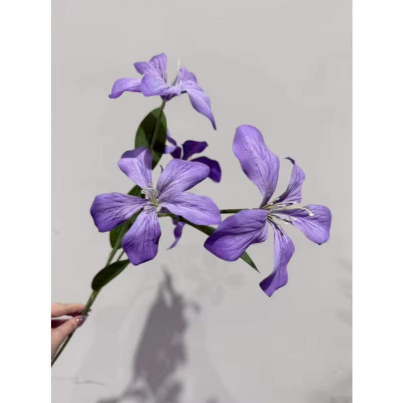1 pièce de fleurs artificielles en soie