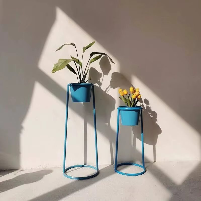 Tour de Jardinage Verticale Kawaii