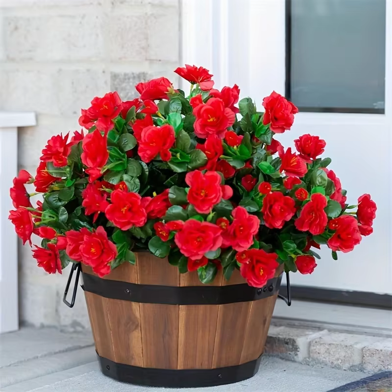 Azalea rouge artificielle d'automne en plein air
