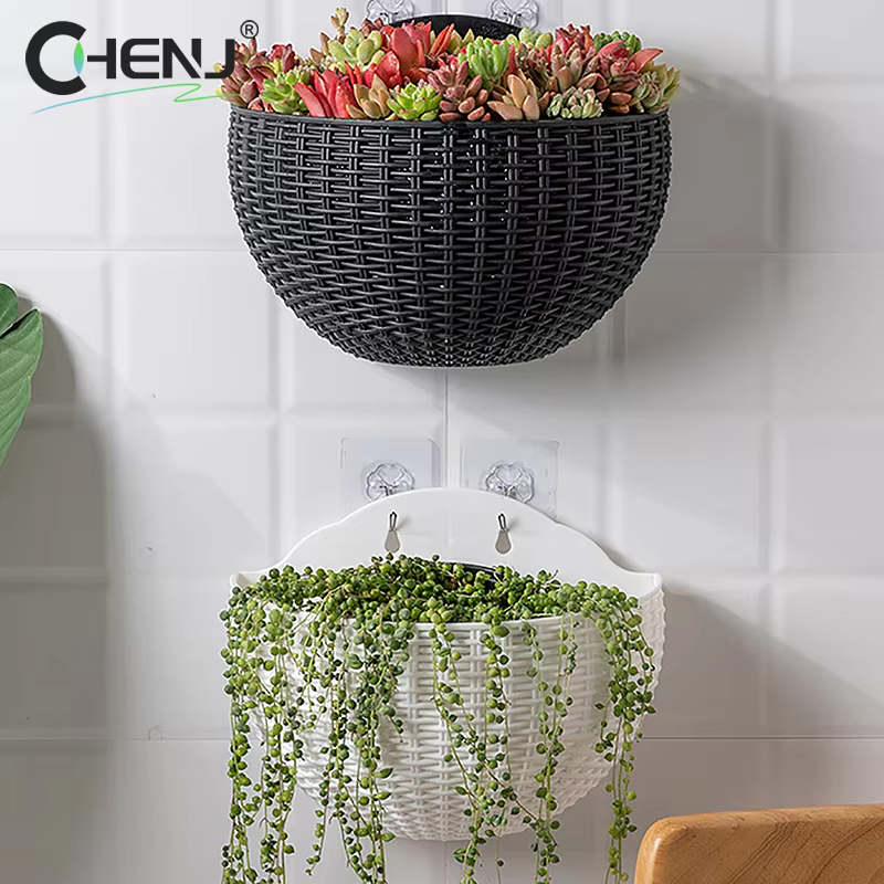 Pot de fleur mural en plastique exquis