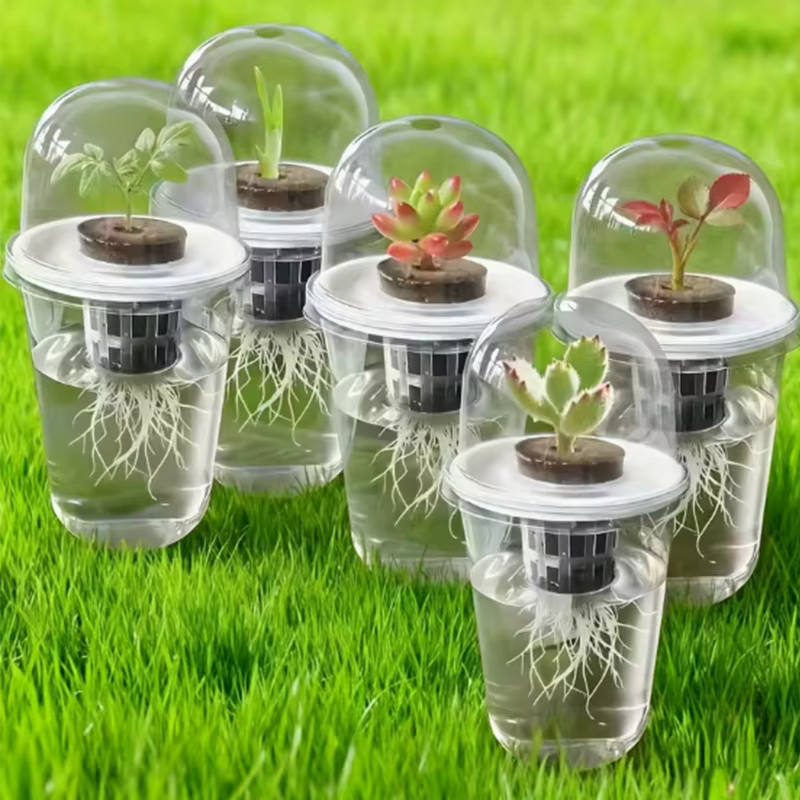 Pots de pépinière élégants en plastique