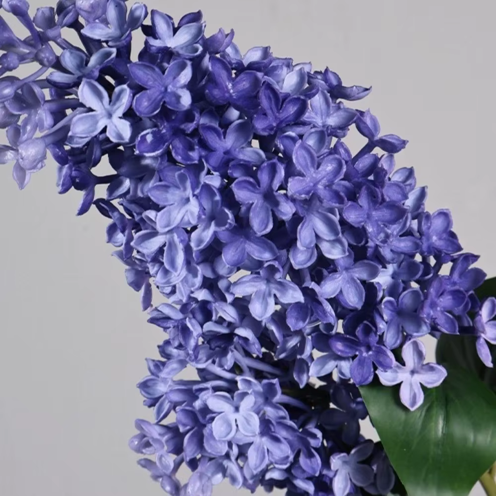 Branche de lilas artificielle réaliste