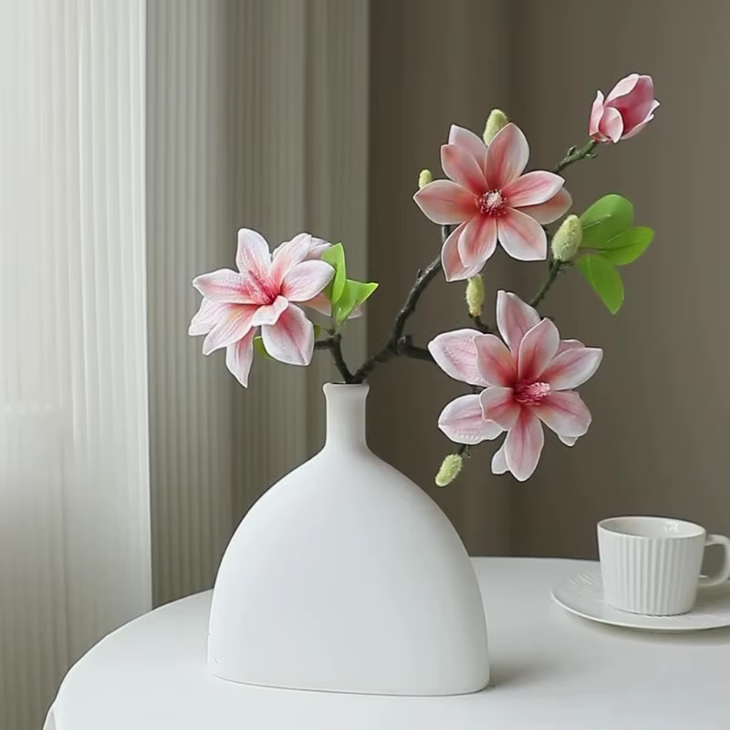 Fleurs artificielles de magnolia ouvert