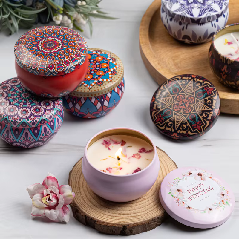 Bougie parfumée à la cire de soja et aux fleurs séchées