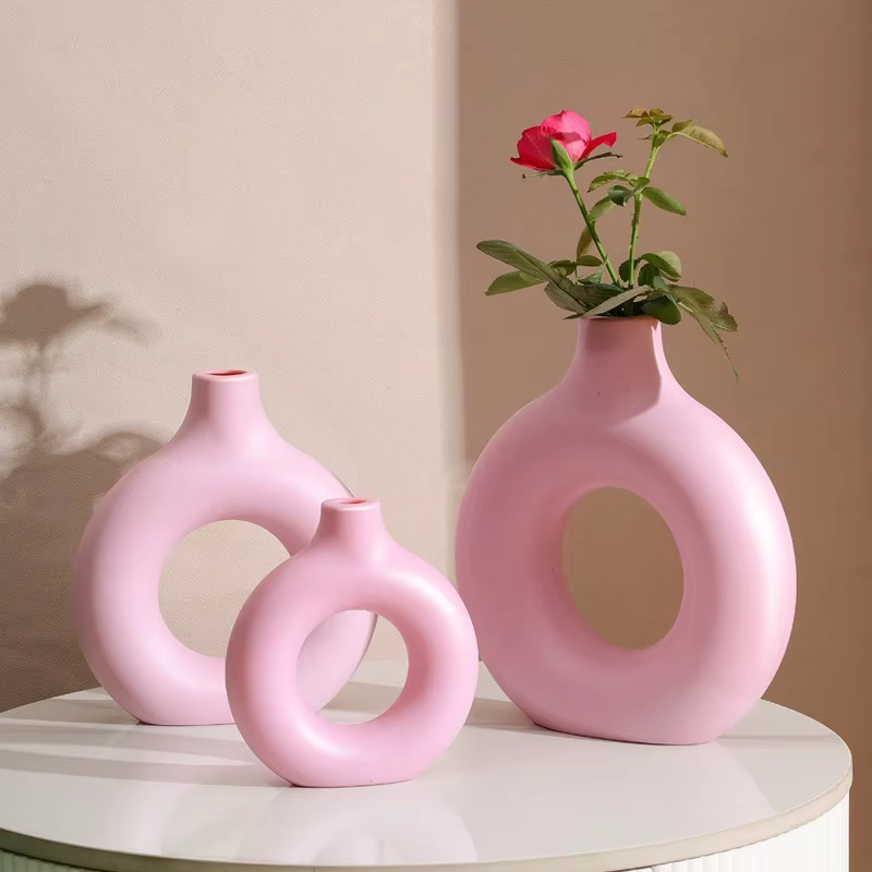 Vase blanc nordique-plastique aspect céramique pour décor moderne