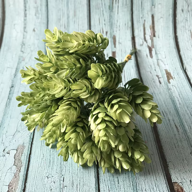 Simulation de plante verte artificielle en plastique