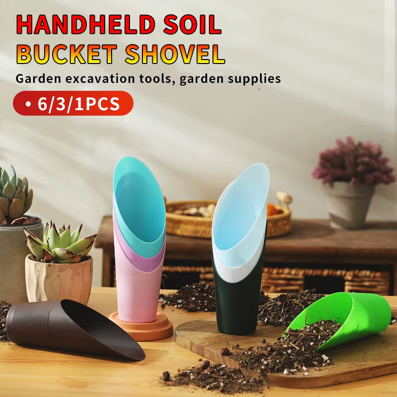 Pelle desserrage du sol pour plantation de fleurs et de légumes