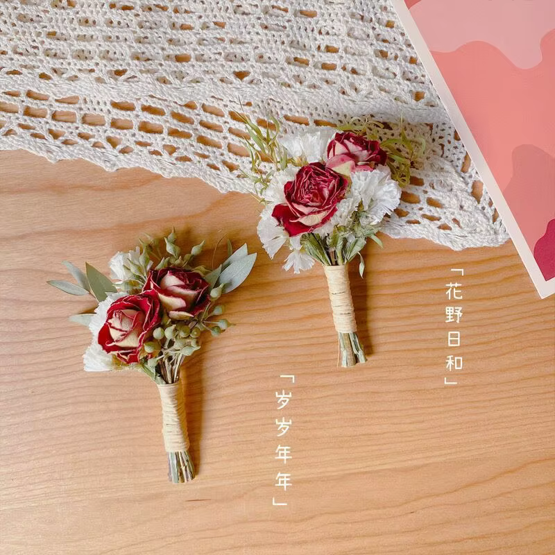 Mini bouquet de fleurs séchées