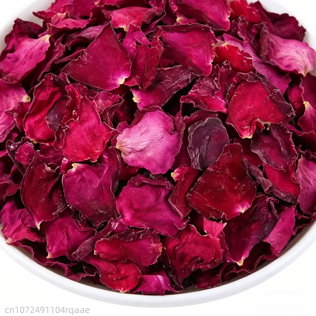 Pétales de rose et de pivoine séchés