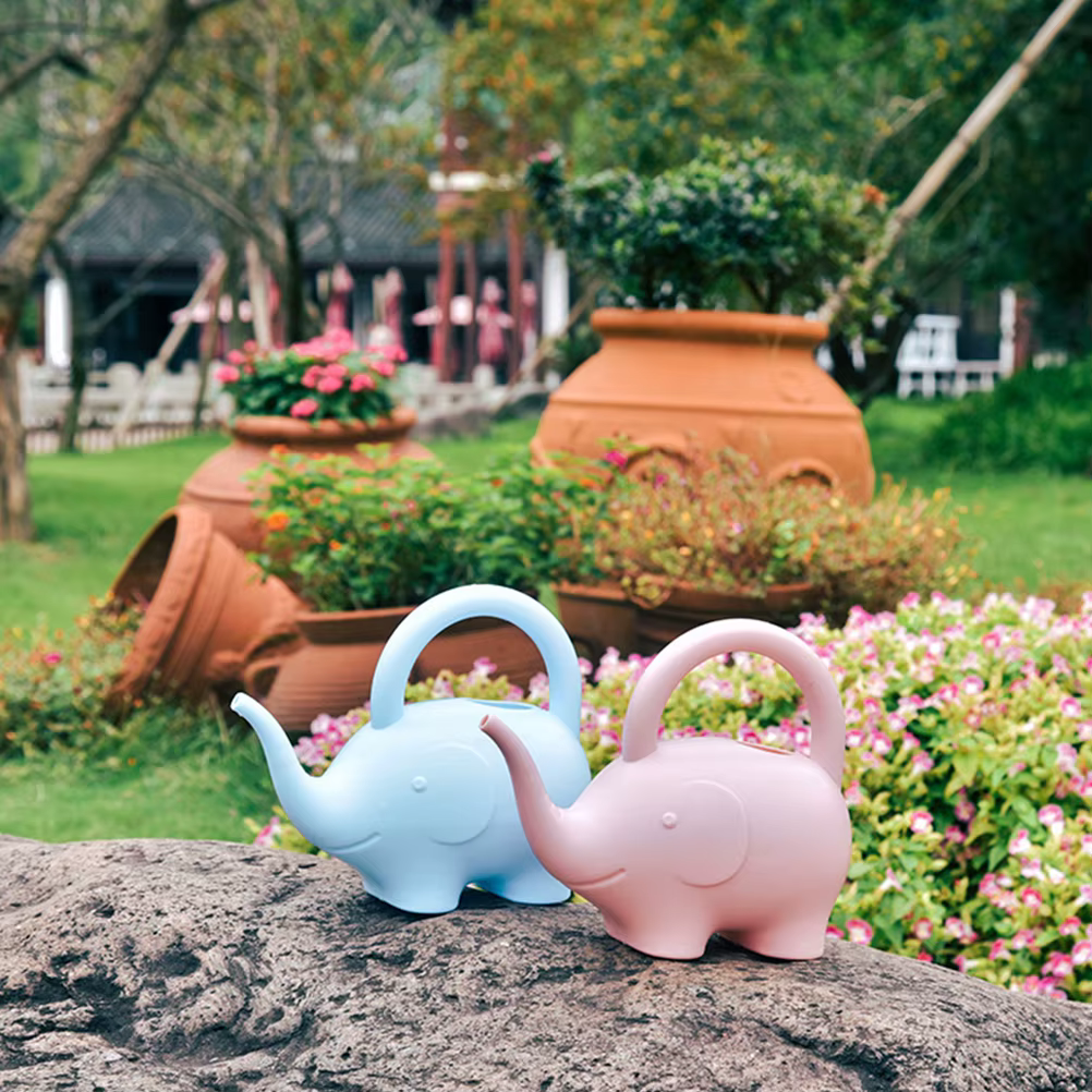 Arrosoir éléphant décoratif d'intérieur