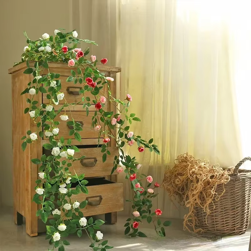Guirxiété de roses artificielles