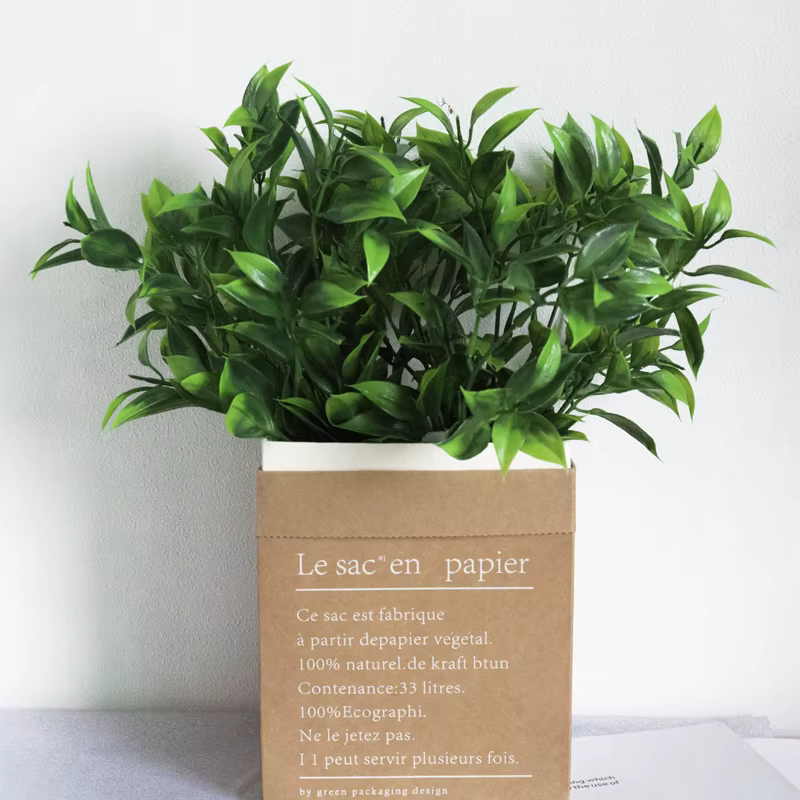 Plantes artificielles vertes à 7 Branches